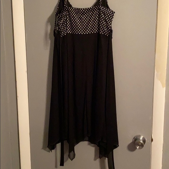 Enfocus Studio Party Dress - Picture 2 of 7